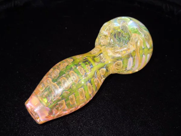 Large Color Changing Spoon Pipe, Air Trapping