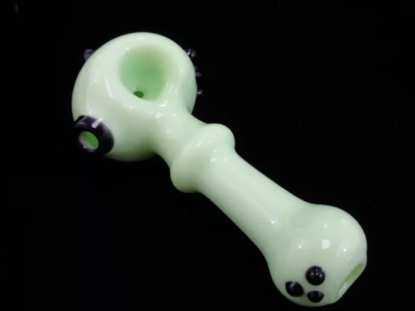 Pastel Green Spoon Pipe