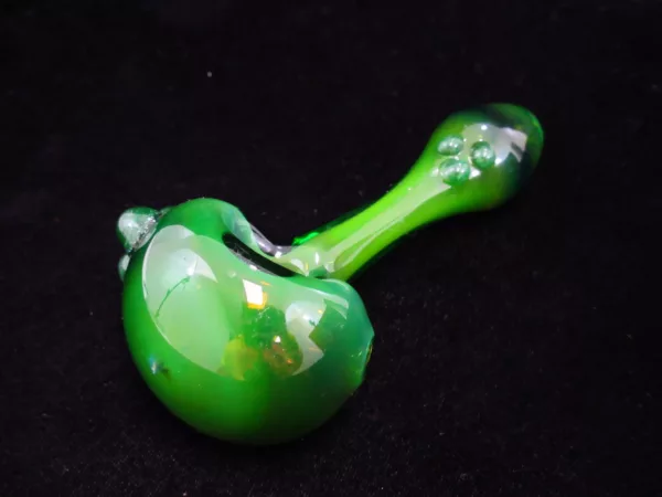 Green Slender Pipe