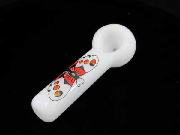 Butterfly Pipe